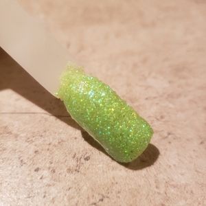 Green neon Arylic and dip powder
